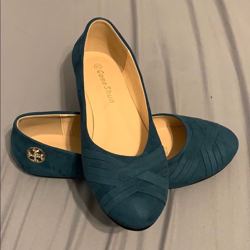 Teal flats